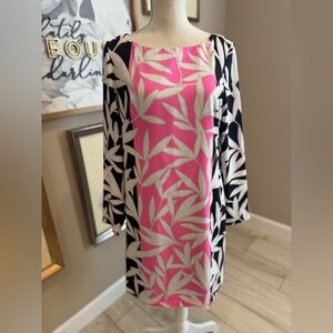 VINCE CAMUTO Pink and Black Leaf Print Midi Dress